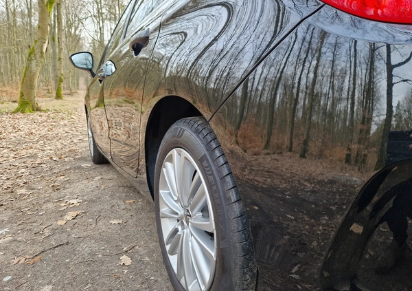 Citroen C4 cena 22990 przebieg: 229100, rok produkcji 2011 z Chodzież małe 631